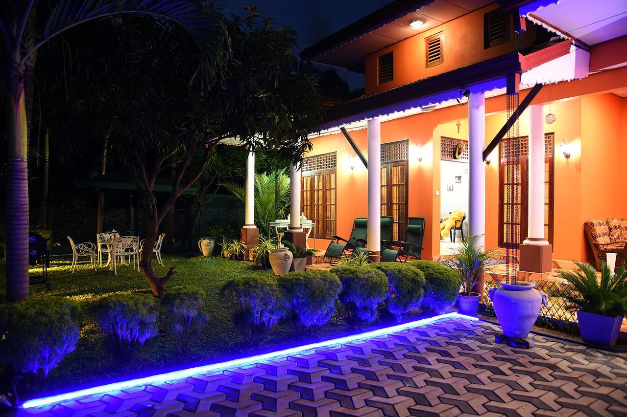 One And Only Apartment Negombo Exterior foto